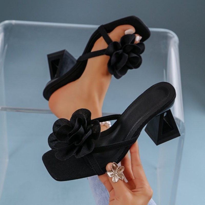 Summer Clothing Sale Women - 여성용 3D 꽃 장식 샌들 삼각형